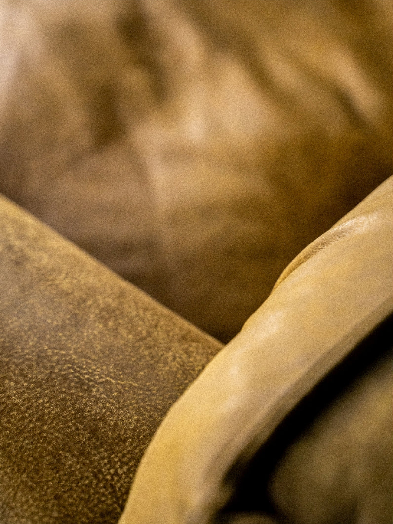 BUGATTI Sofa
